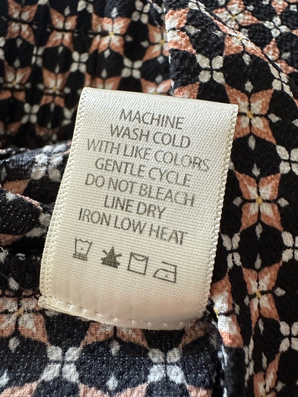 Max Studio Black & Cream Geometric Wide-Leg Pants, size large - Picture 11 of 14